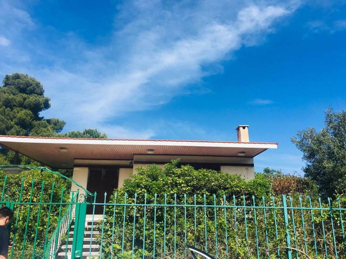 Angela Seaside Summer House Dhílesi エクステリア 写真